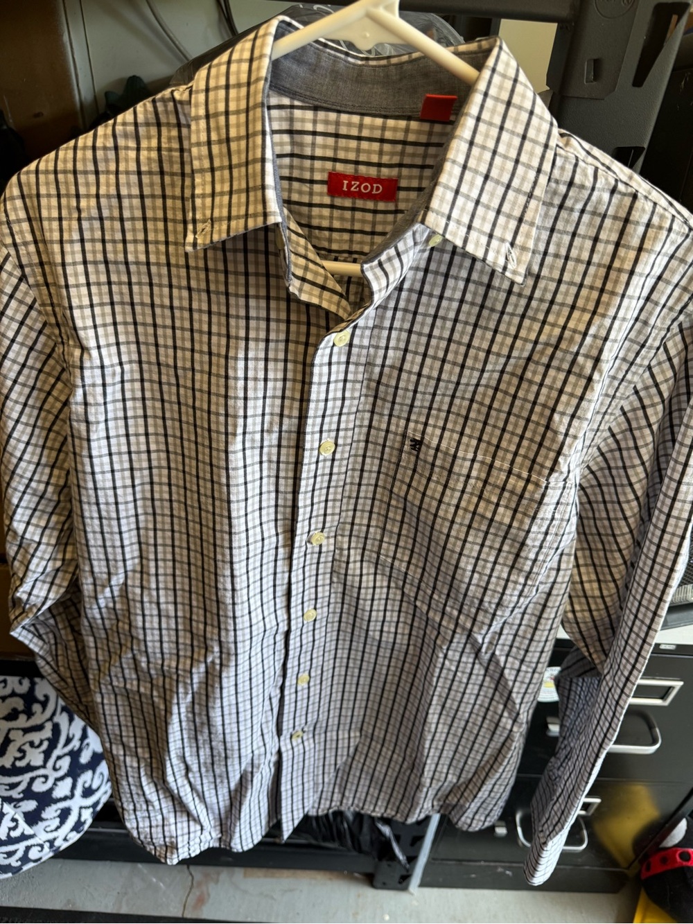 Izod White and Navy Plaid Long-Sleeve Button-Down Shirt